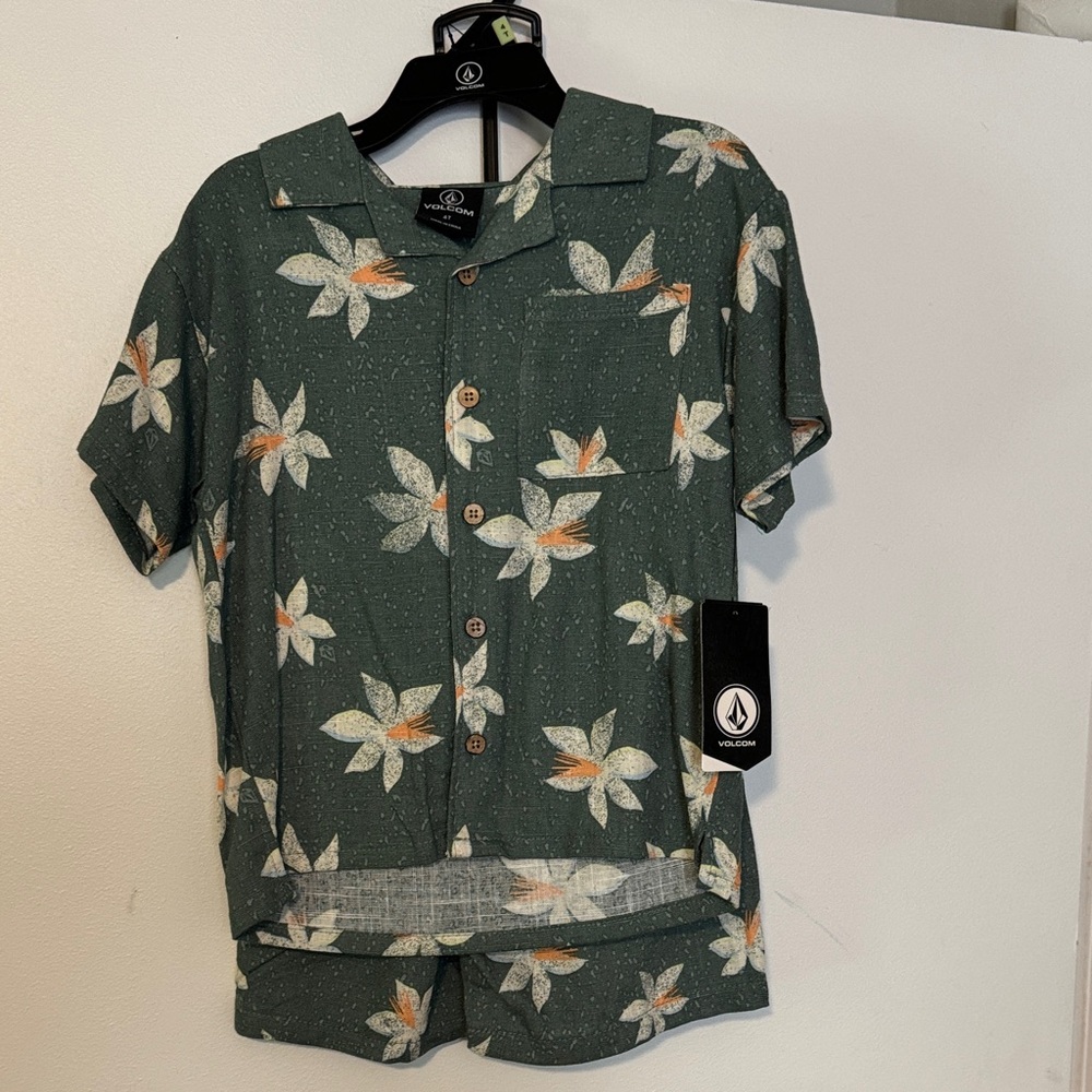 Volcom Teal Floral Casual Shirt